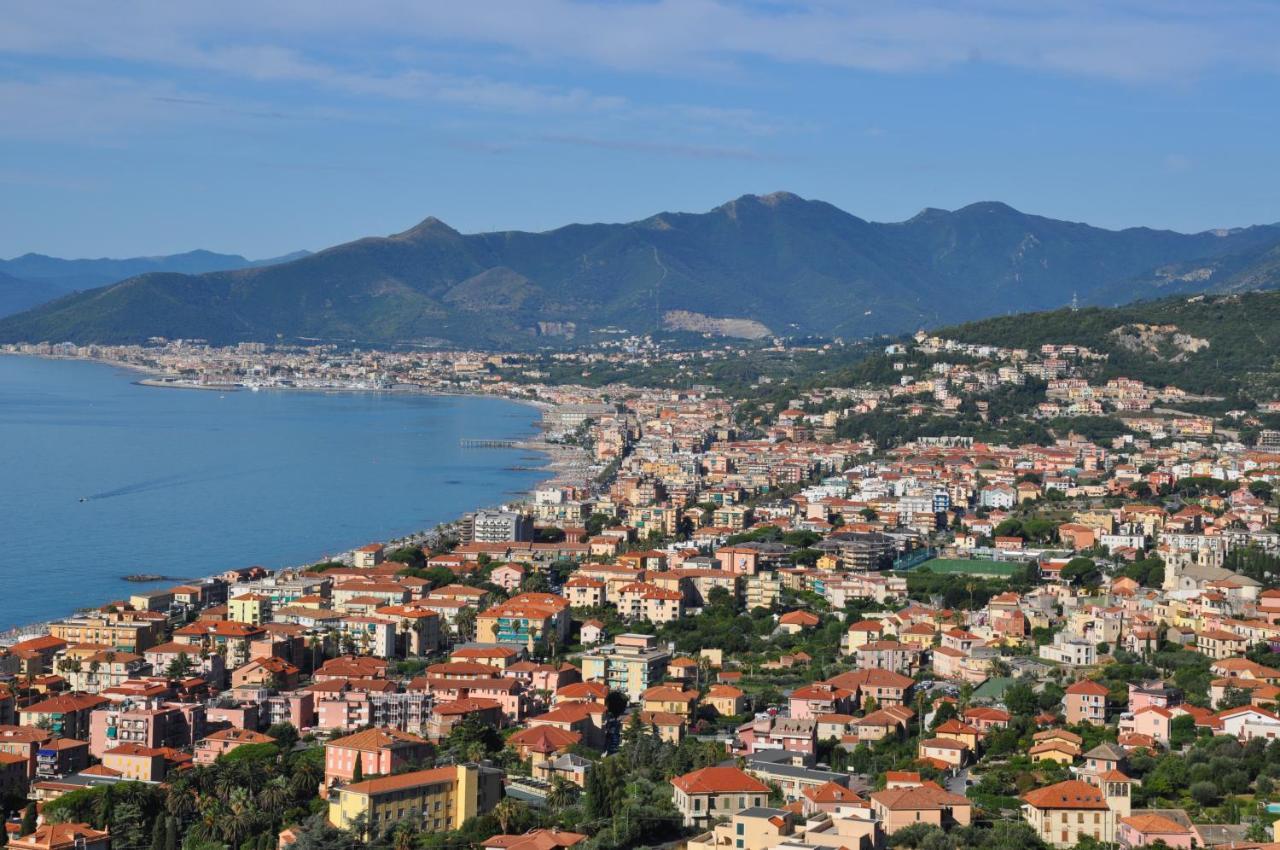 Via Battisti 231 1 Pietra Ligure Exterior foto